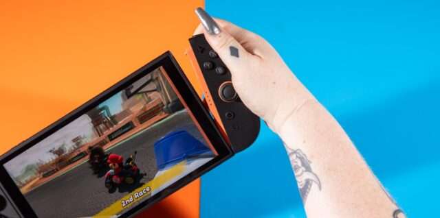 Nintendo Switch 2 dengan fitur ganti baterai yang unik